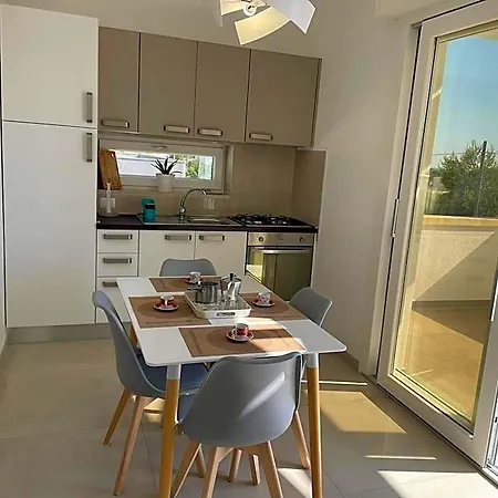 Elite Luxury 4* Alliste