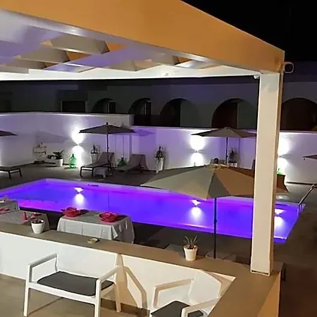 Elite Luxury