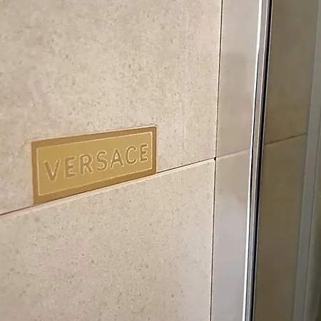 Elite Luxury Aparthotel